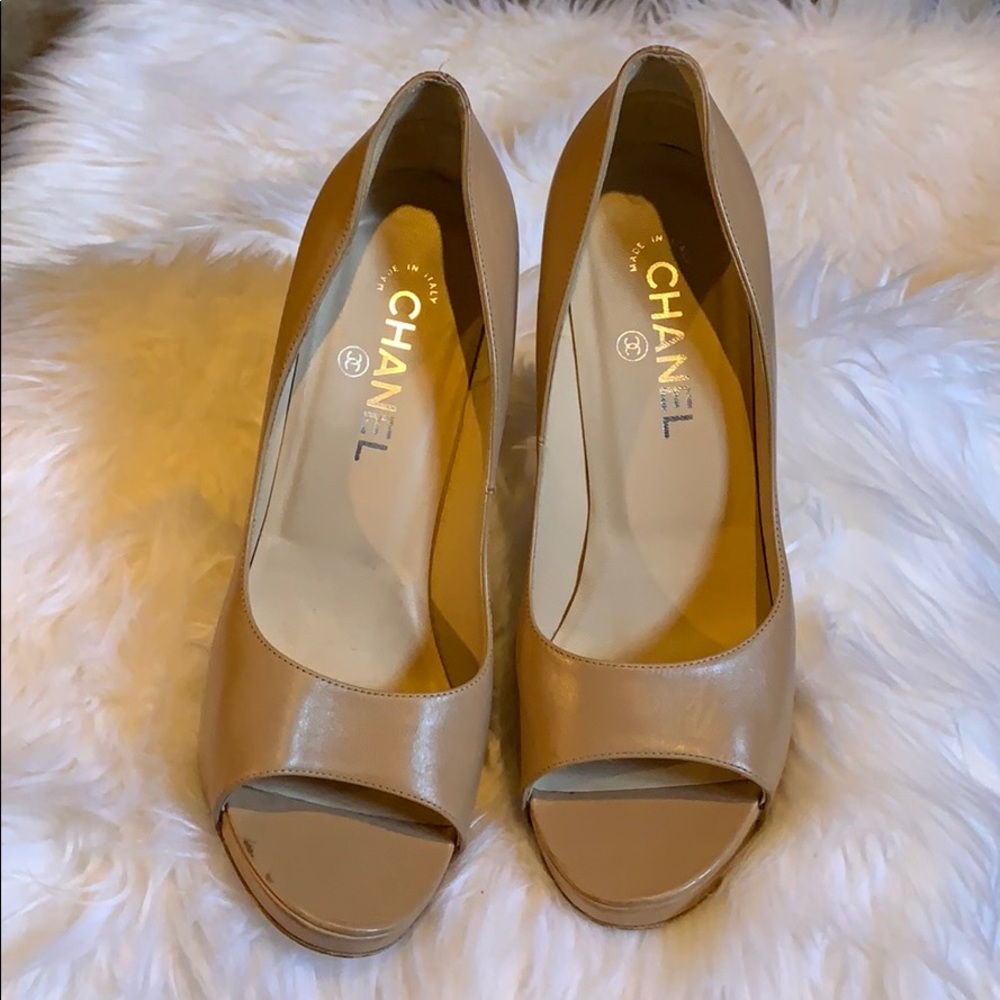 CHANEL Cork Heels | Sizes: 38